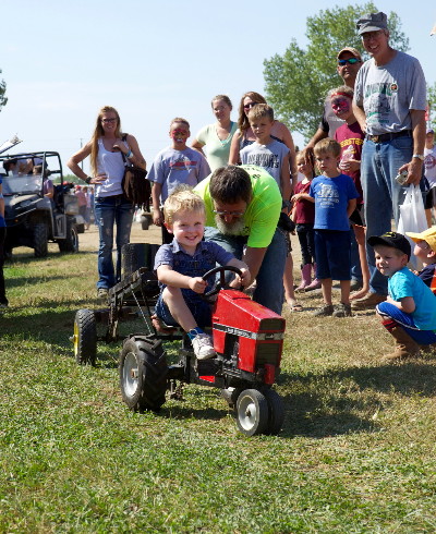 Kids Tractor Pull